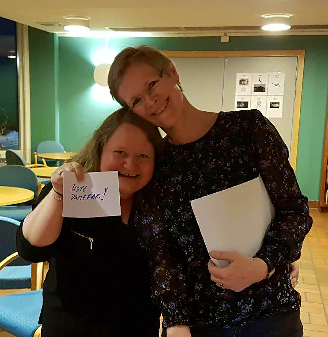 1 Kveld av Høstturneringen ble vunnet av Åse Berit Vrenne og Stine Elstad med 66% På en flott 2 plass med 59% kom Reidun S Pettersen og Lisbeth T...